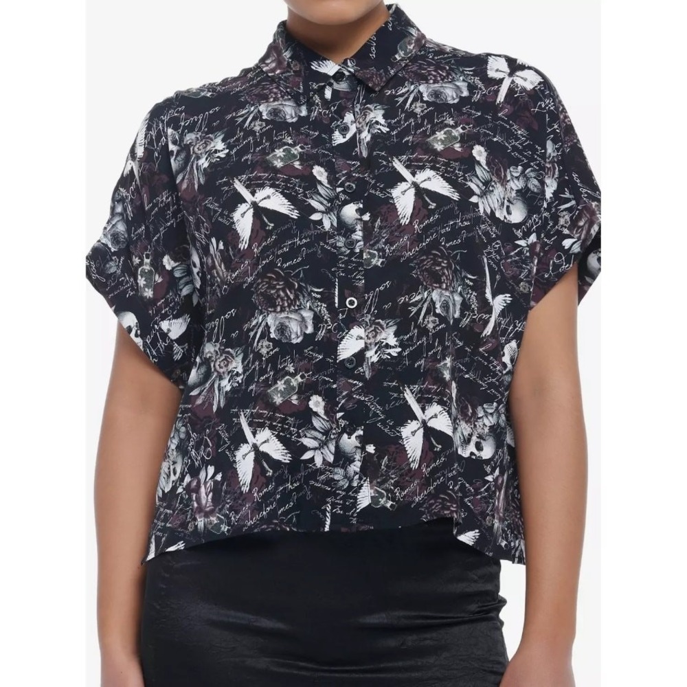 Thorn & Fable Shirt Women Size 4 Black Dark Romance Script Boxy Goth Button Boxy
